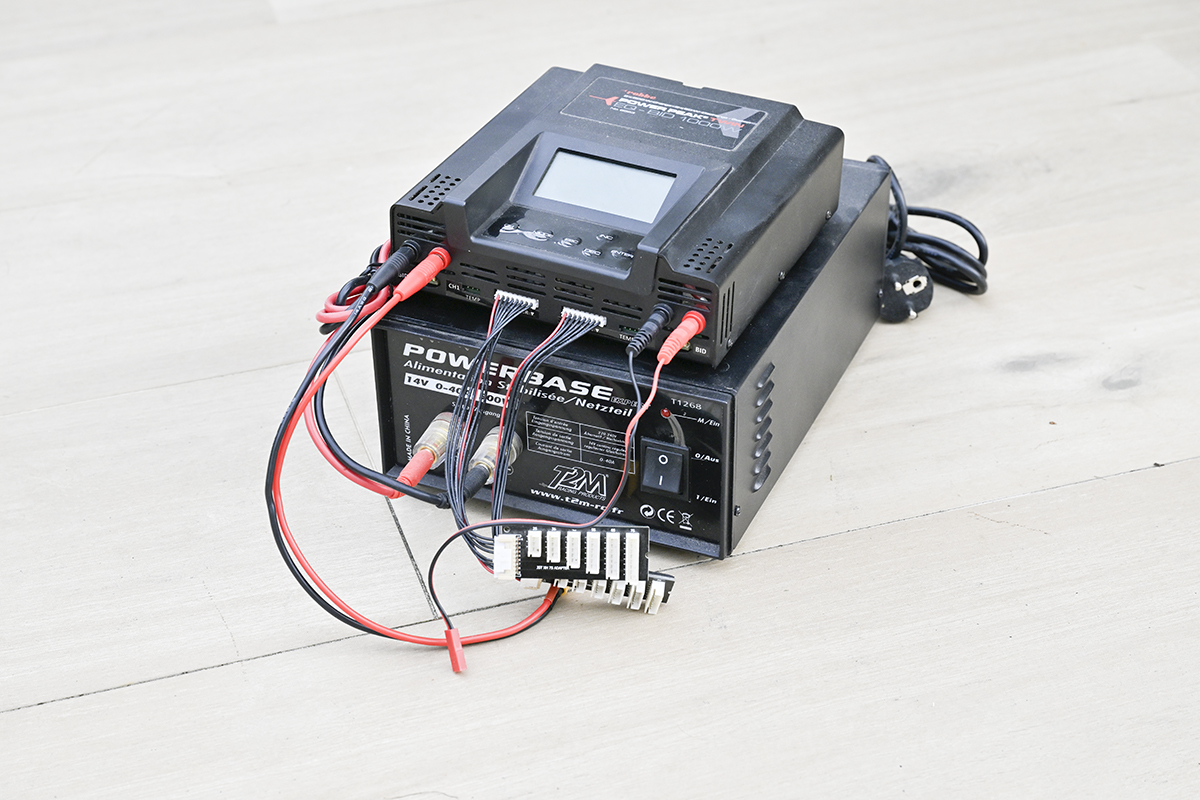 station de charge 1200X800.jpg